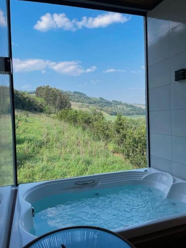 Frederico Westphalen Ski Chalet | Refúgio das Uvas * Cabana da Pedra