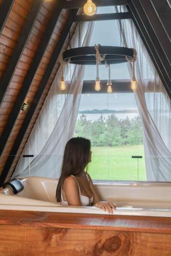 Dom Pedro de Alcantara Ski Chalet | Refúgio Romântico com Jacuzzi na Natureza a 10 min da Praia