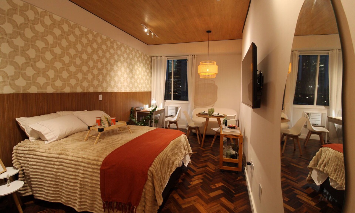 Centro Apartment | Refúgio Afeto, in the heart of Rio de Janeiro - a complete and charming apartment.