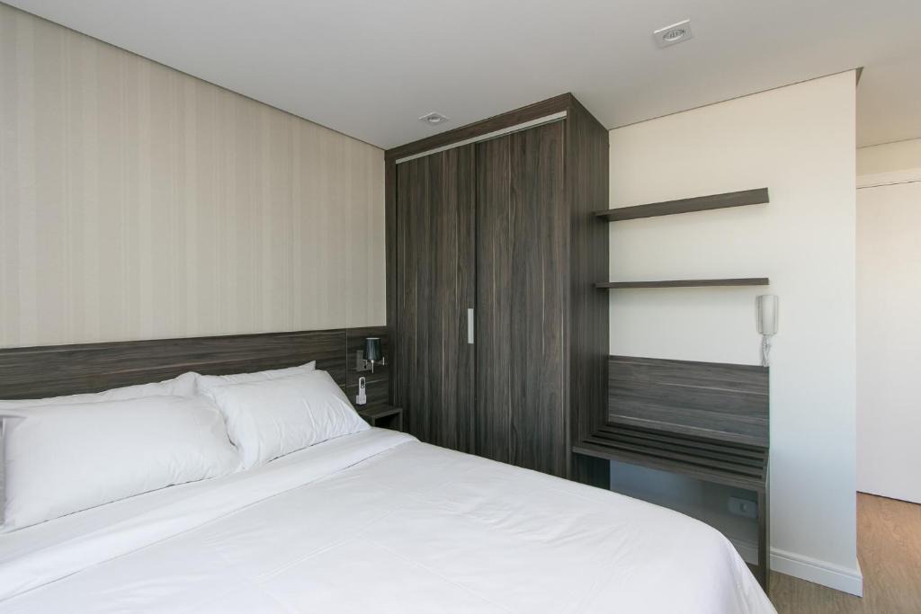 Reboucas Apartment | Requinte Studio Central