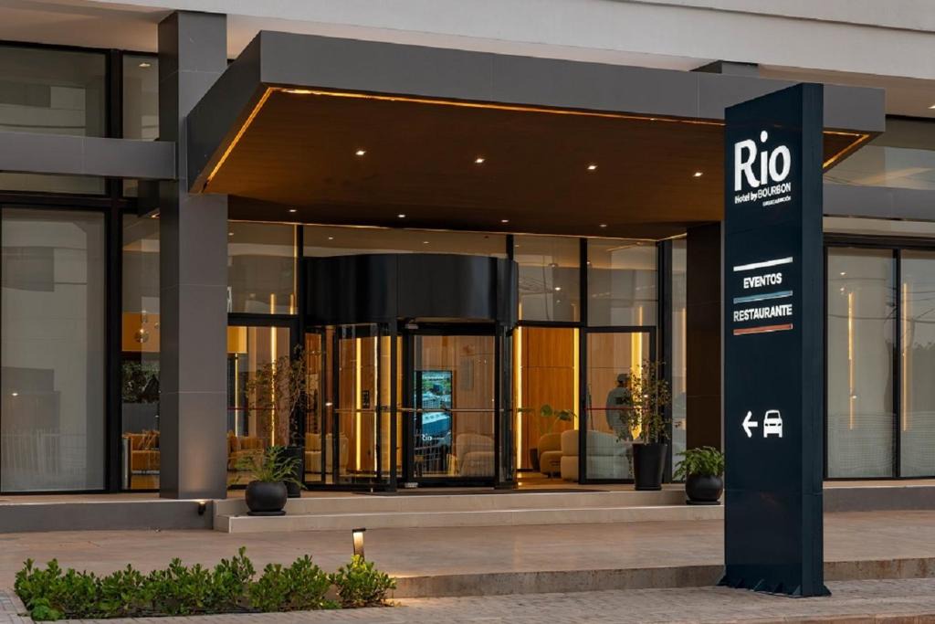 Luque Hotel | Rio Hotel By Bourbon Luque Asuncion