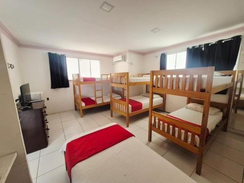 Alcantara Hotel | São Luís Hostel - Dormitórios Compartilhados e Quartos Privativos