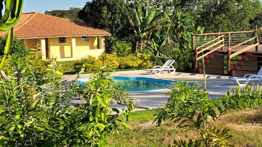 Sao Pedro House | Sítio à beira do Rio para pescaria, churrasqueira e piscina