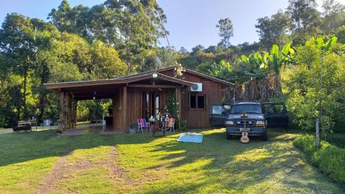 Marques de Souza House | SíTIO DO LILI- uma experiência em meio à natureza