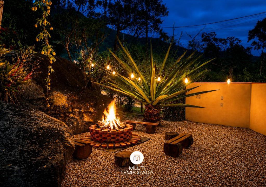 Canelinha House | Sítio Morada do Pai com Piscina e Sinuca