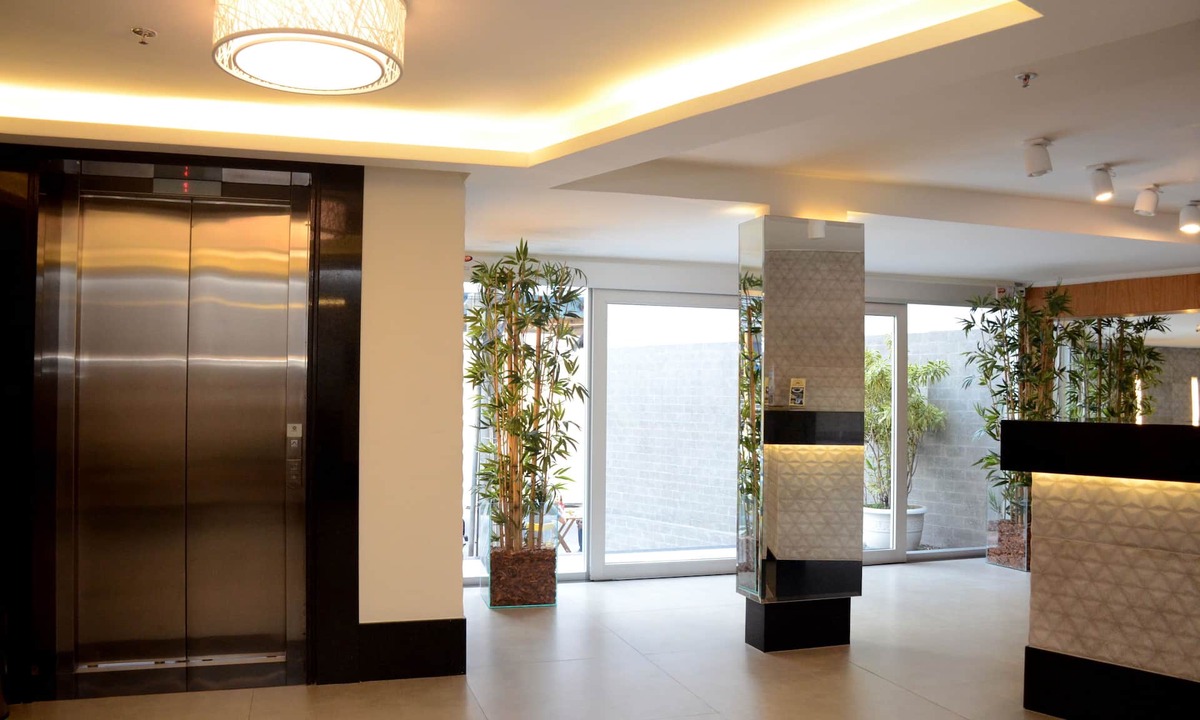 Praca da Bandeira Hotel | Saionara Hotel