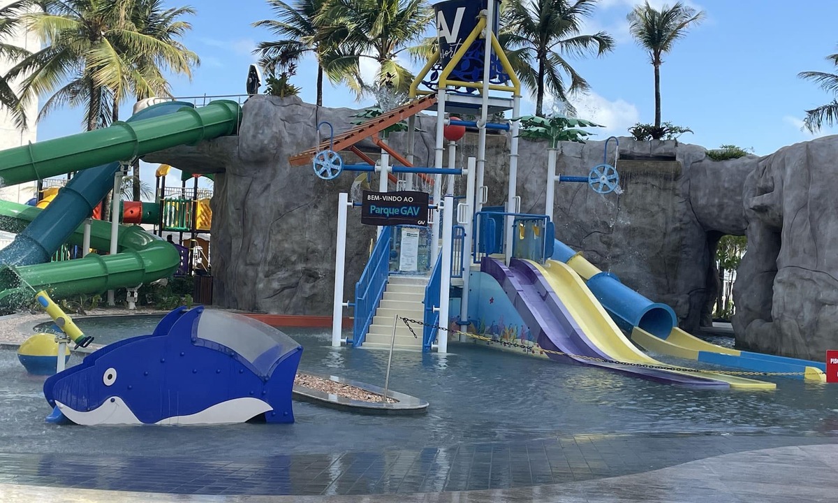 Salinopolis Apartment | Salinas Premium Resort - featuring a bowling alley and tennis court.