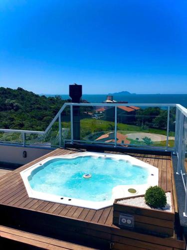 Ingleses Sul Apartment | Seu refúgio paradisíaco a apenas 330 metros do mar