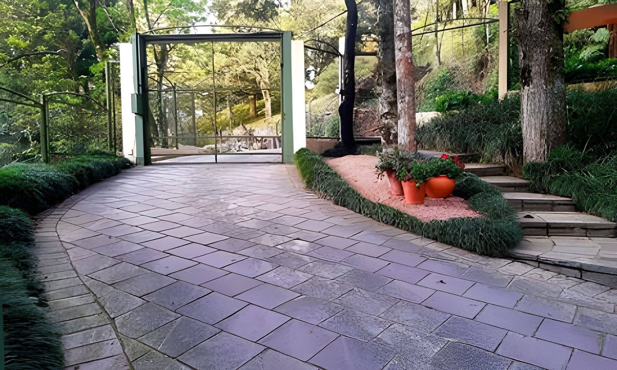 Bairro Lago Negro Apartment | Siga Gramado - Centro e Lago Negro a pé