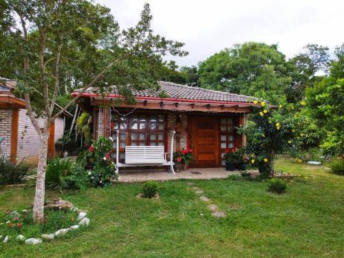 Vitoria da Conquista House | Sitio com jaccuzi, fogão a lenha
