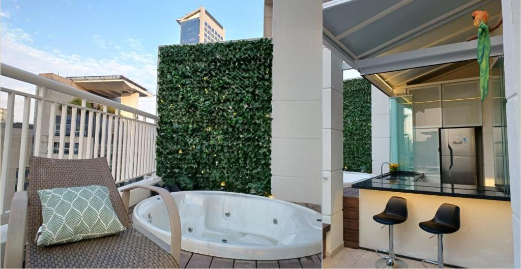 Vila Olimpia Apartment | Sky Duplex - Cobertura TOP e Moderna em Condomínio Completo (NOVO)
