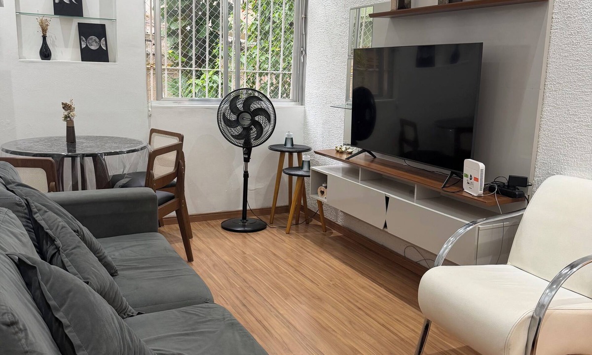 Zona Sul Apartment | Smart & Cozy: Best Location in Botafogo | Steps to Metro & Shops | Sleeps 6