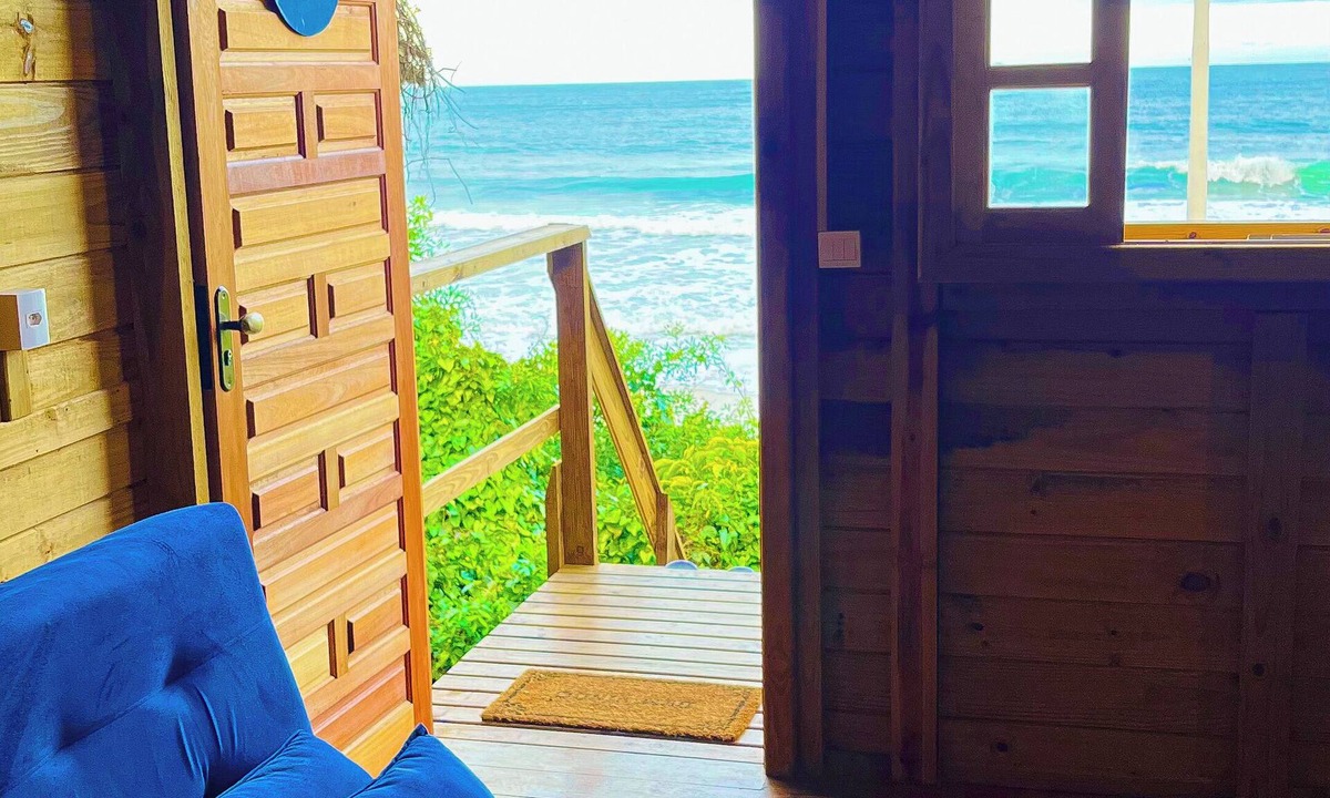 Florianopolis Cabin | Solitude Cabin - Whale