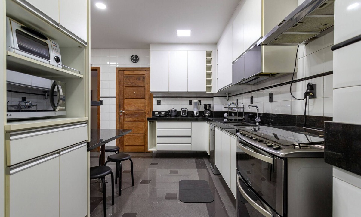 Zona Sul Apartment | Sophisticated ideal for families in Botafogo | PB202B