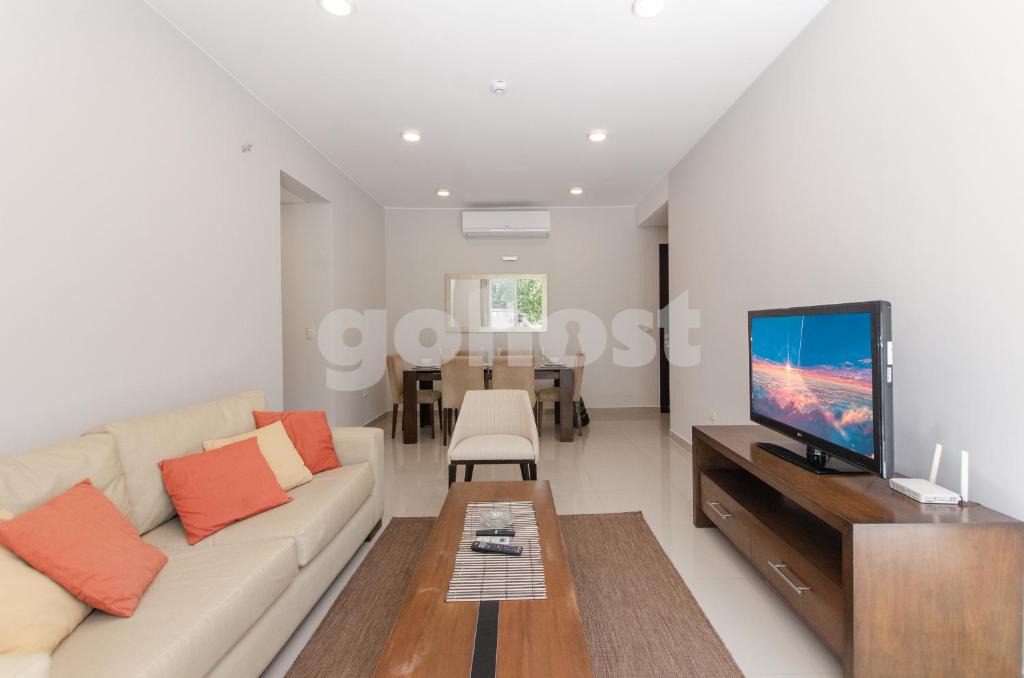 Asuncion Apartment | Spacious 2 bedroom apt in Villa Morra