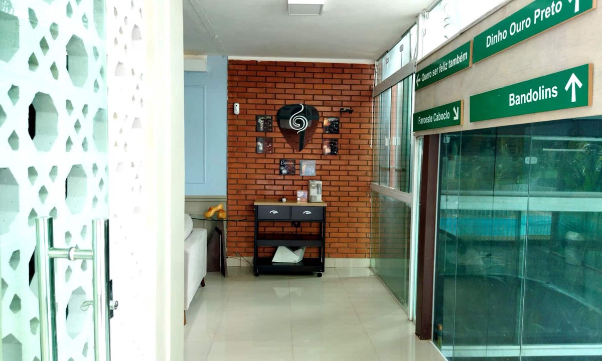 Lago Sul House | Spacious 5-bedroom house in charming Brasília with WiFi, AC