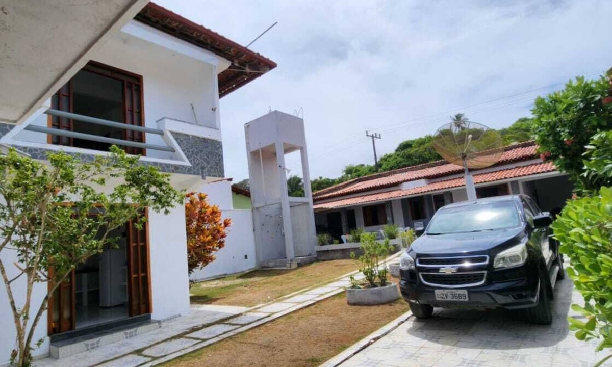 Olivenca House | Spacious 5-bedroom house in charming Olivença with AC, WiFi