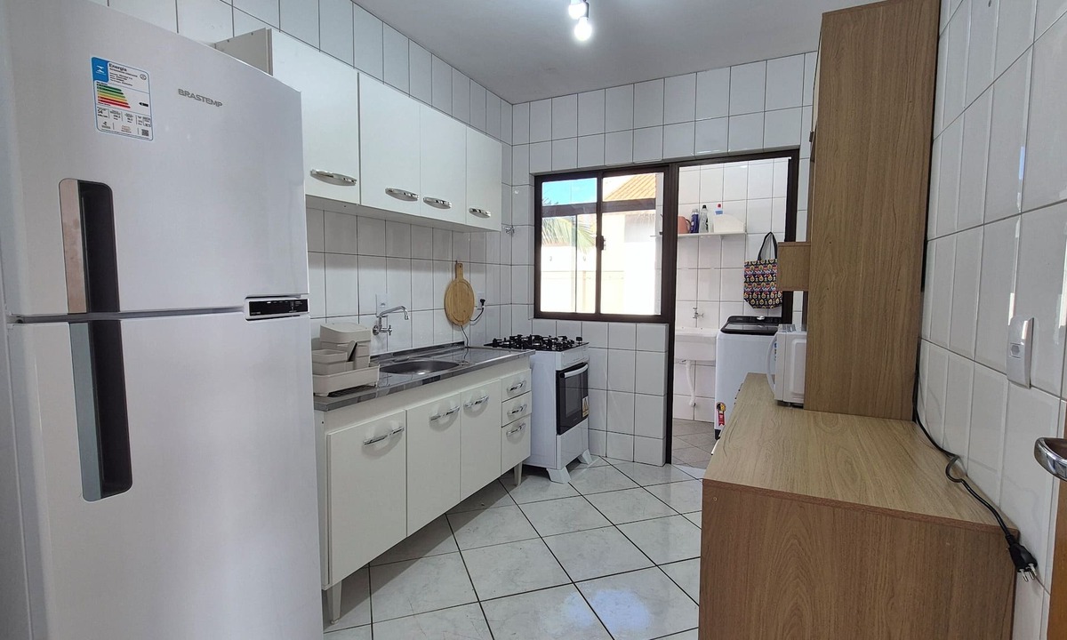 Ingleses Norte Apartment | Spacious and sunny rooftop terrace with barbecue.