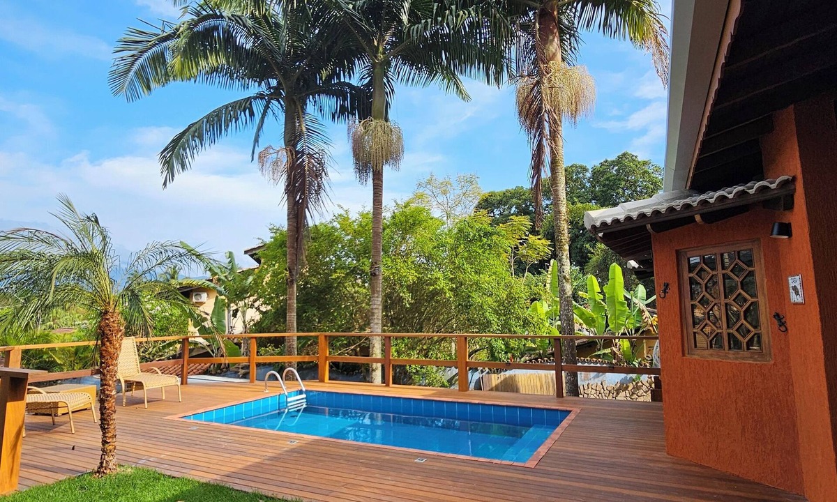 Saco da Capela House | Spacious house with garden and heated pool. A paradise close to everything