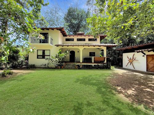 Cocles Villa | Spanish style Villa nestled in Caribe Beach Jungle