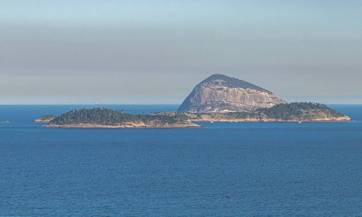 Leblon Apartment | Special Offer - Luxe Leblon Sea View