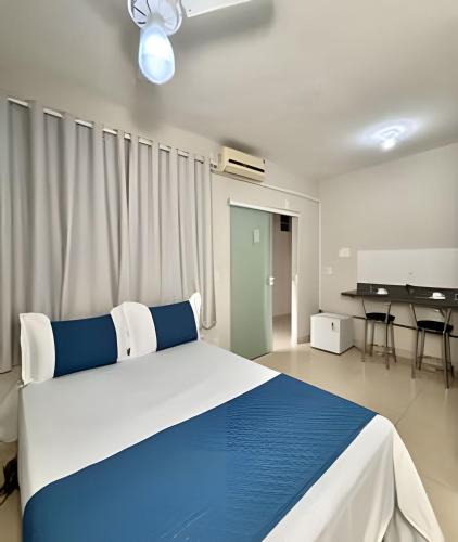 Campos Apartment | Studio #3 Rubi