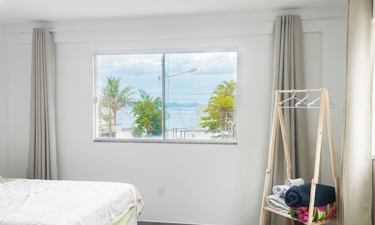 Governador Celso Ramos Apartment | Studio with sea view