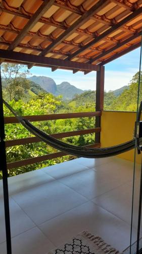 Lumiar House | Studio Garden Chalé completo com piscina e churrasqueira