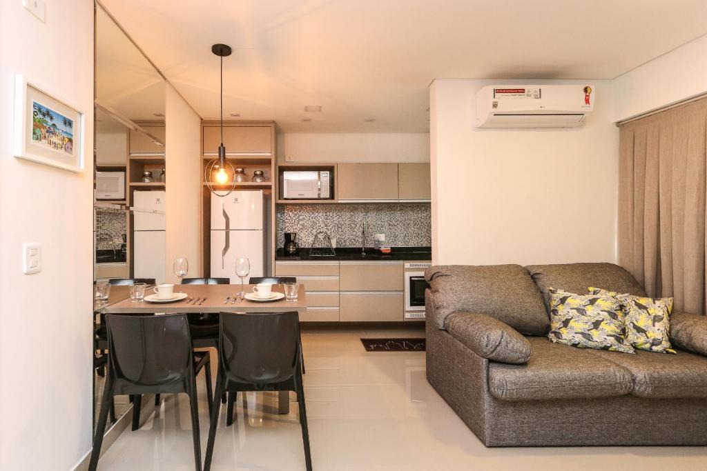 Reboucas Apartment | Studio Manhattan - Central - 7th005