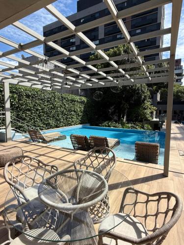Mont'Serrat Apartment | Studio no Moinhos de Vento