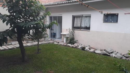 Caioba House | Studio pet friendly 03