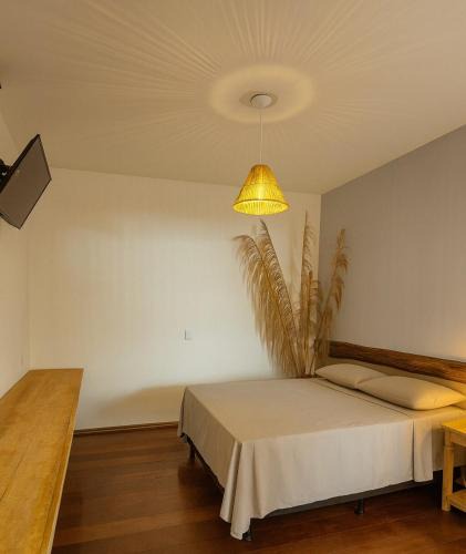 Vigilato Pereira Apartment | Studio Privativo aprox 2,7 km Centro, Praia Clube c Ar Condicionado