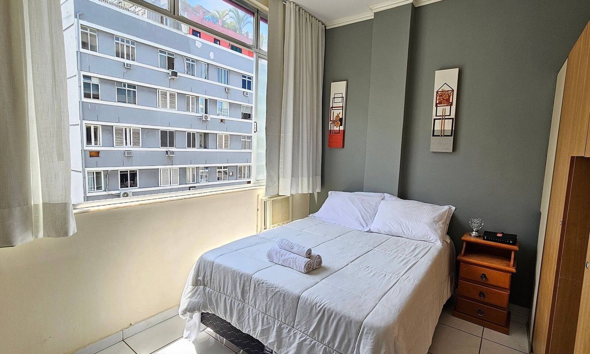 Copacabana House | Studio w/AC | 5 min to Copacabana Beach
