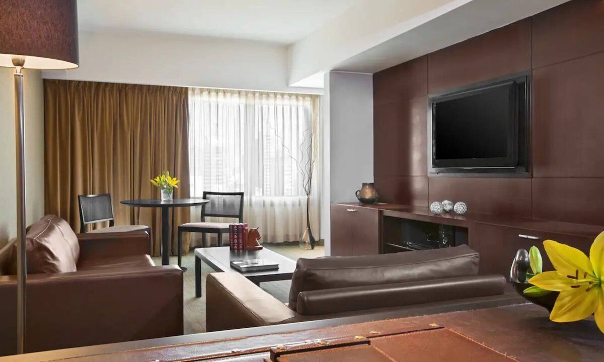 Microcentro Hotel | Stylish & Soundproof Room in a Premium Downtown Location