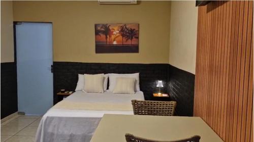Rubineia House | Suíte, hospedagem econômica com conforto de lazer.