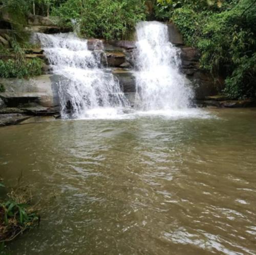 Cachoeiros de Macae House | Suítes Bicuda Grande Cachoeira a 40m