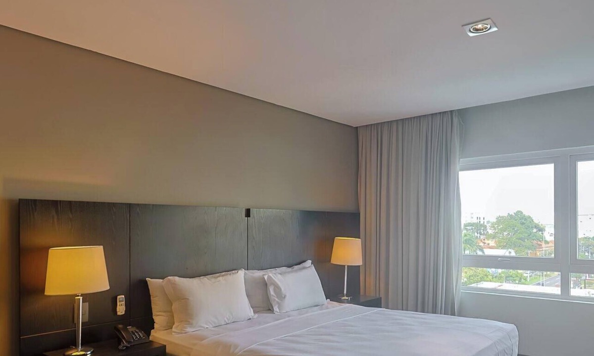 Reboucas House | Suite Double with kitchen by ¼ UmQuarto 7-PR.