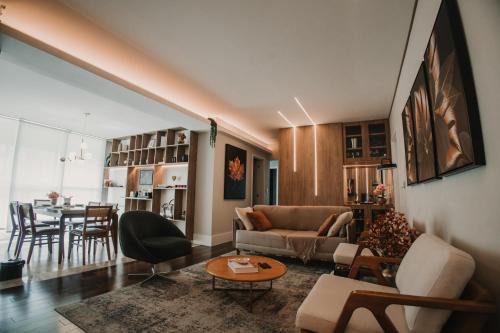Vila Inglesa Apartment | Superitá Campos do Jordão - Apto de alto padrão com estrutura de resort perto do Capivari e Morro do Elefante