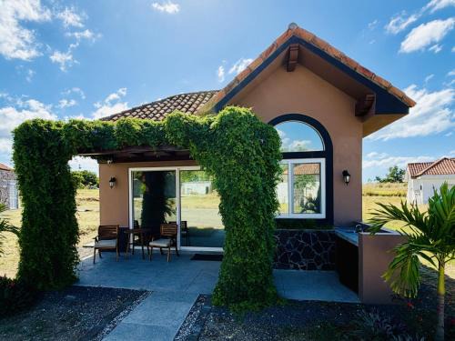 San Diego Apartment | T16 - Modern 2BR Solar Tiny Home Close to the Beach by Veritas Pacifica