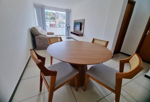 Nossa Senhora das Gracas Apartment | TH 3102 - Flat de 2 quartos com varanda
