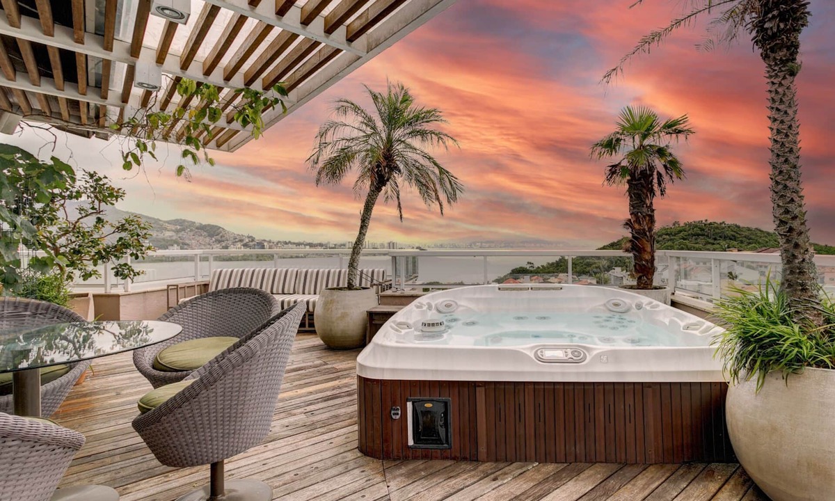 Joao Paulo Apartment | Triplex with the best view of Floripa