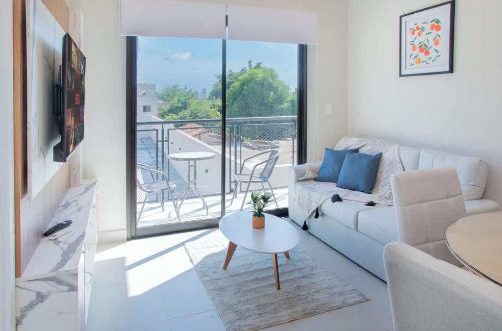 Fernando De La Mora Apartment | Two-Bedroom Quiet Stay with Rooftop Pool and Coworking