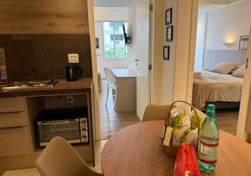 Ipanema Apartment | Two suites, two blocks from the beach.