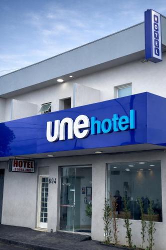Marta Helena Hotel | Une Hotel