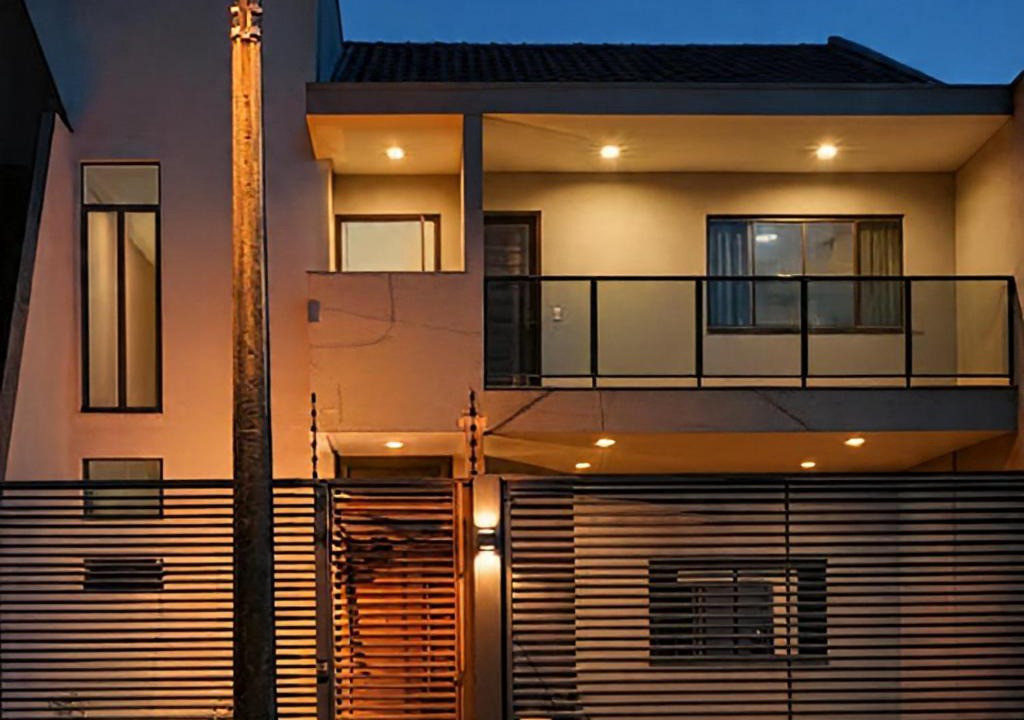Ciudad Del Este House | Urban Duplex Premium