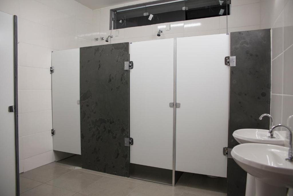 Saraiva Hostel | Vhostel