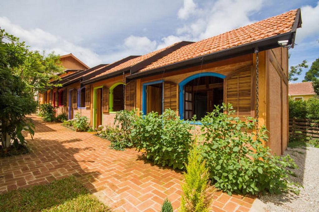 Jardim Andira Ski Chalet | Vila Báltica Chalés