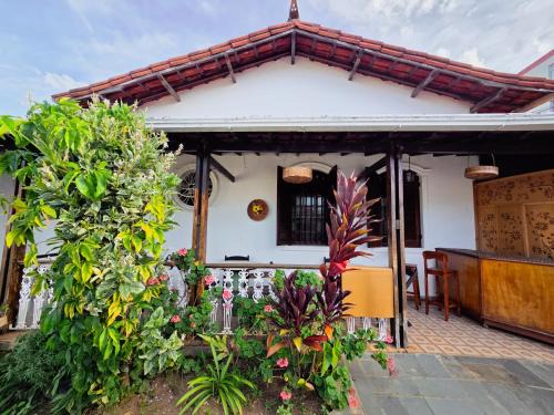 Oeste Hostel | Vila Mariah Hostel