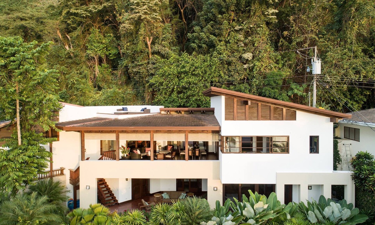 Jaco Villa | Villa at white sandy Beach Matapalo, Escondida (2 minute walk)