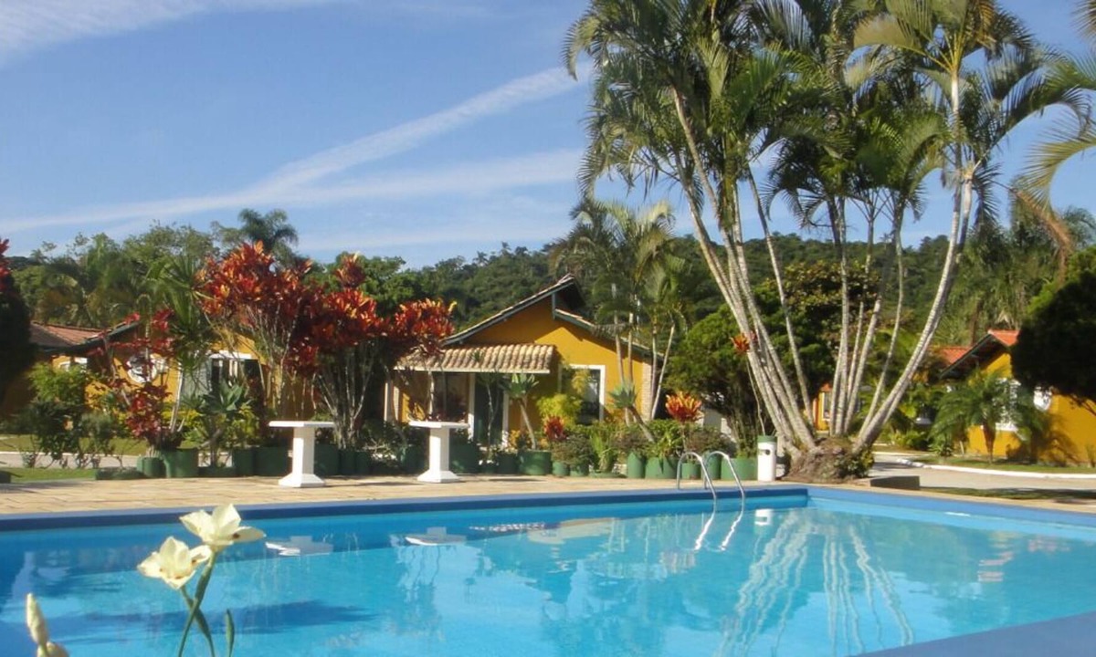 Florianopolis Ski Chalet | Villa Bella Petfriendly Florianopolis Chalets 150 mts from Ponta das Canas Beach